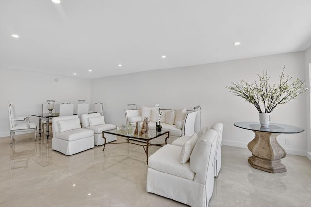 4301 N Ocean Boulevard 1105, Boca Raton, FL 33431