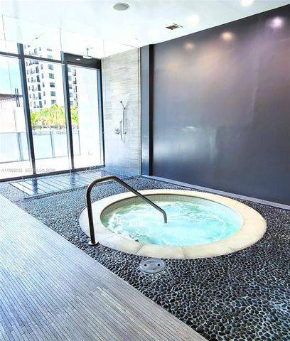 45 SW 9th St 2108, Miami, FL 33130