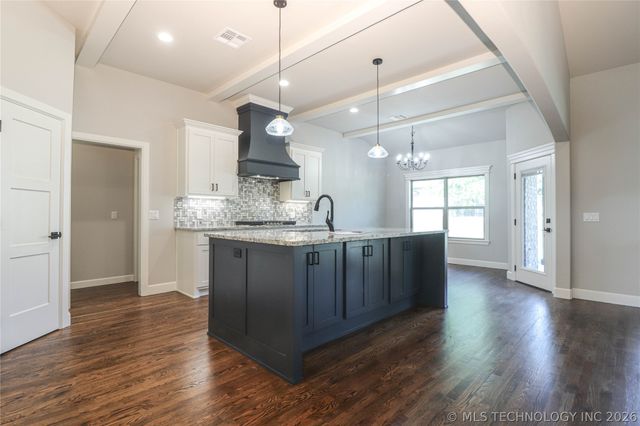 1440 Mabelle Drive, Sapulpa, OK 74066