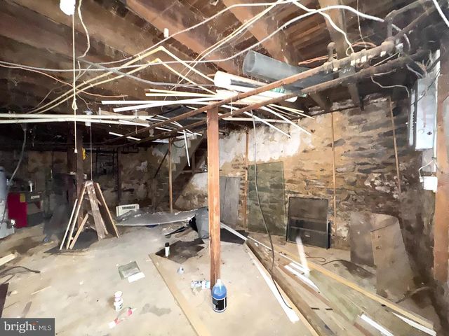 421 DARBY TER, Darby, PA 19023