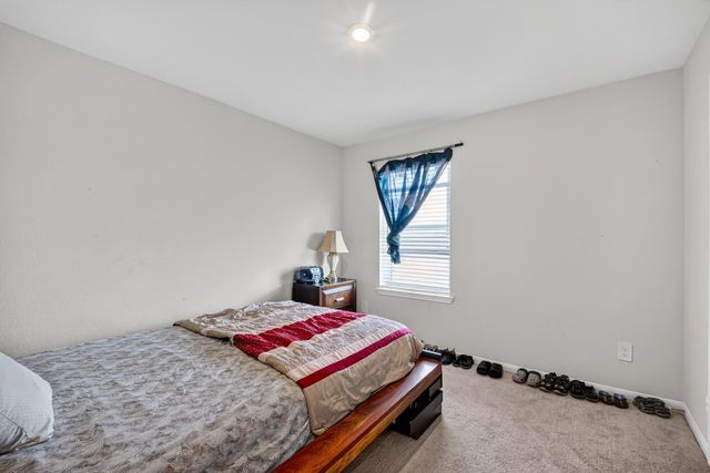 6903 Hobby Wind Ridge Drive, Houston, TX 77075