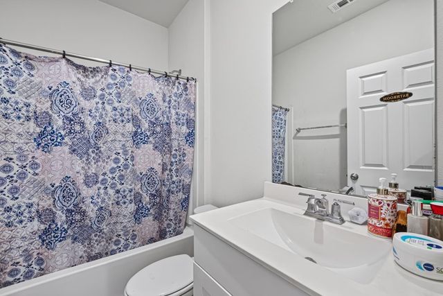6903 Hobby Wind Ridge Drive, Houston, TX 77075