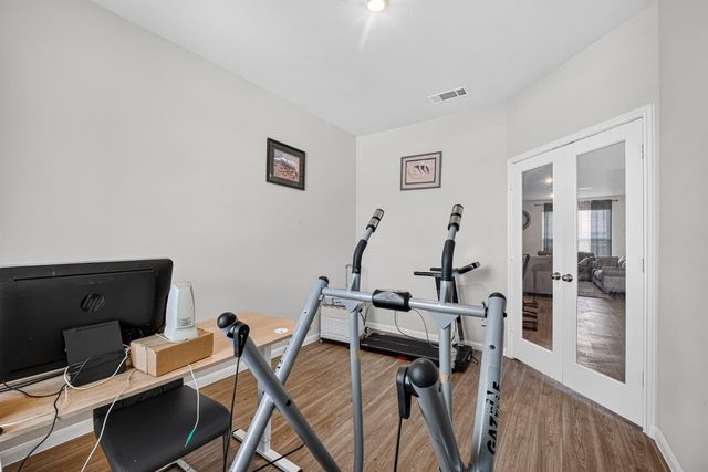 6903 Hobby Wind Ridge Drive, Houston, TX 77075