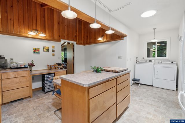 1740 NW Woodland Dr, Corvallis, OR 97330
