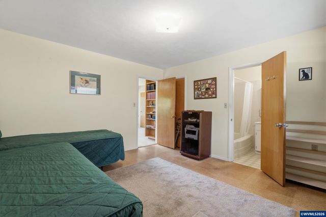 1740 NW Woodland Dr, Corvallis, OR 97330