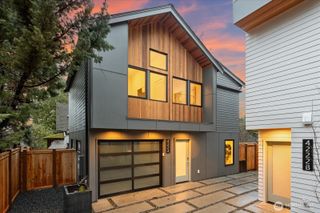 4224 Meridian Avenue N, Seattle, WA 98103