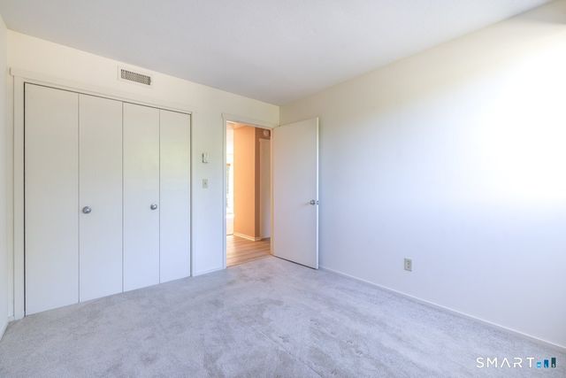 547 Heritage Village D, Southbury, CT 06488