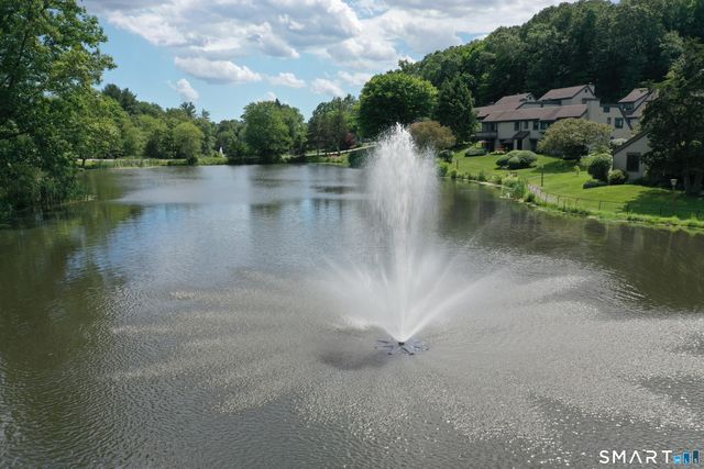547 Heritage Village D, Southbury, CT 06488