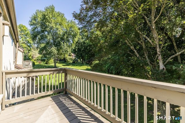 547 Heritage Village D, Southbury, CT 06488