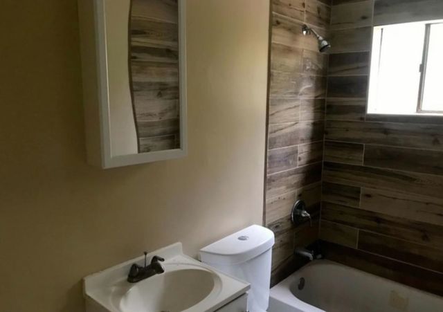 1432 BRIDGEWATER RD, Unincorporated, TN 38018