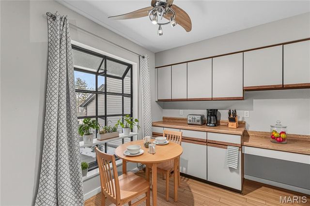 11636 Cedar Walk Drive, Unincorporated, MO 63146