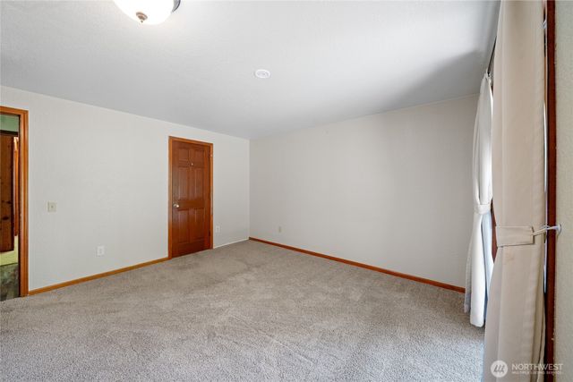 211 E Aycliffe Drive, Shelton, WA 98584