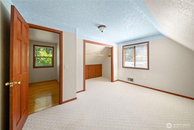 211 E Aycliffe Drive, Shelton, WA 98584