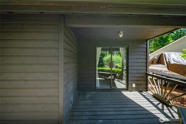 211 E Aycliffe Drive, Shelton, WA 98584
