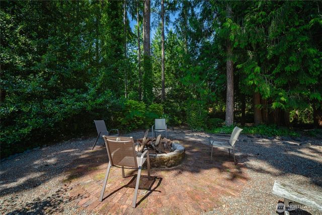 211 E Aycliffe Drive, Shelton, WA 98584