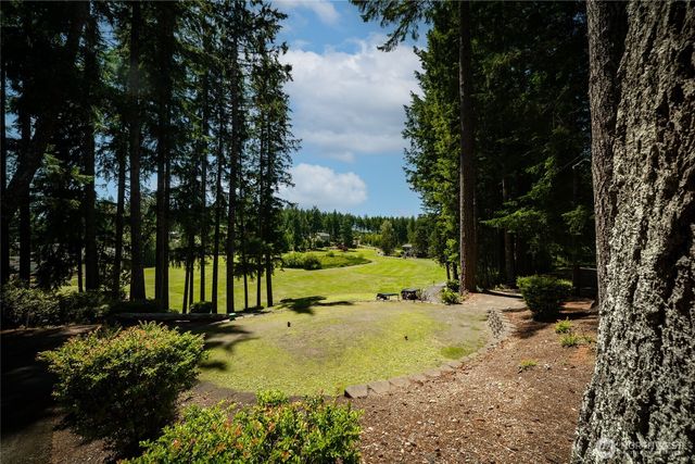 211 E Aycliffe Drive, Shelton, WA 98584