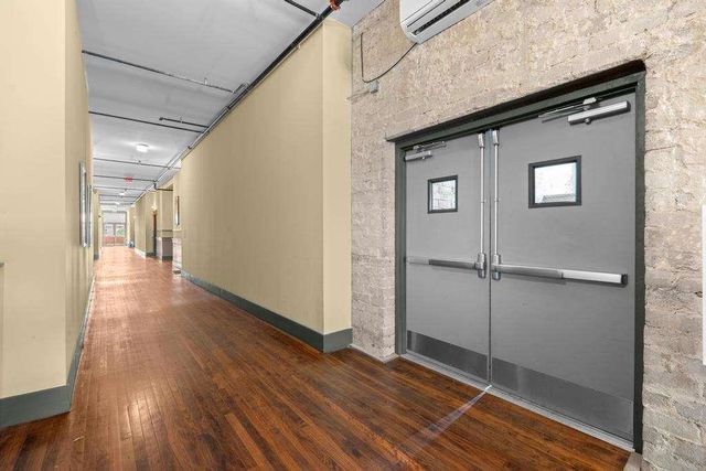 600 College Street 113, Hapeville, GA 30354
