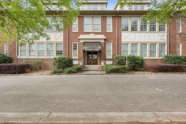 600 College Street 113, Hapeville, GA 30354