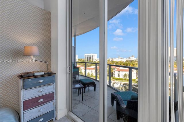 3029 NE 188 Street 711, Aventura, FL 33180