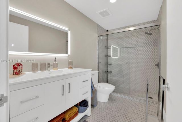 3029 NE 188 Street 711, Aventura, FL 33180