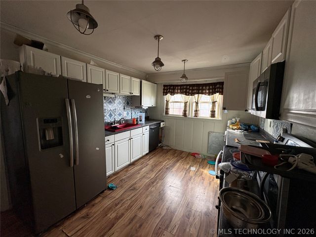 1307 S Madison Boulevard, Bartlesville, OK 74006