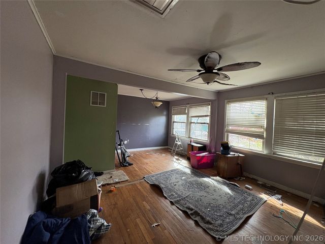 1307 S Madison Boulevard, Bartlesville, OK 74006