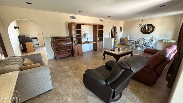 7220 E Sweetwater Avenue, Scottsdale, AZ 85260