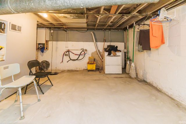 3301 Webster Street, Fort Wayne, IN 46807