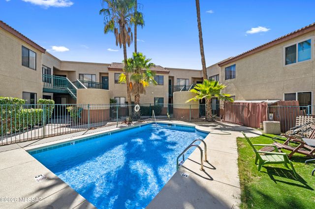 3690 N Country Club Rd Apt 1006, Tucson, AZ 85716