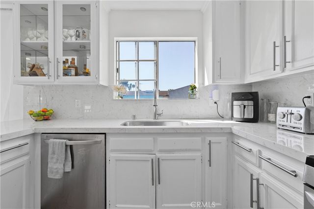 2911 S Pacific, San Pedro, CA 90731