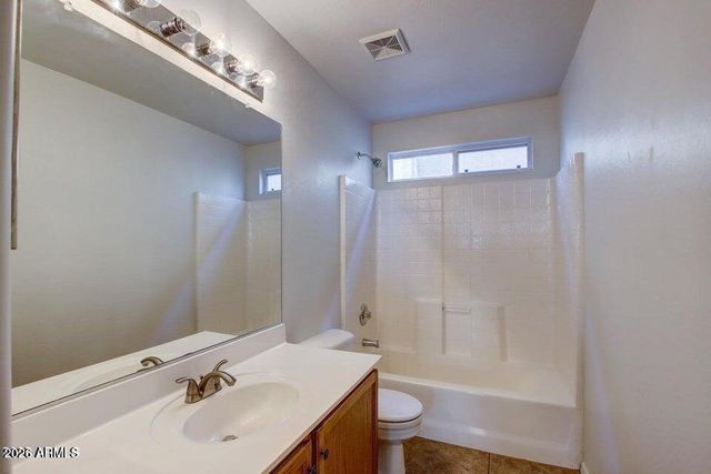 16036 N 11th Avenue 1120, Phoenix, AZ 85023