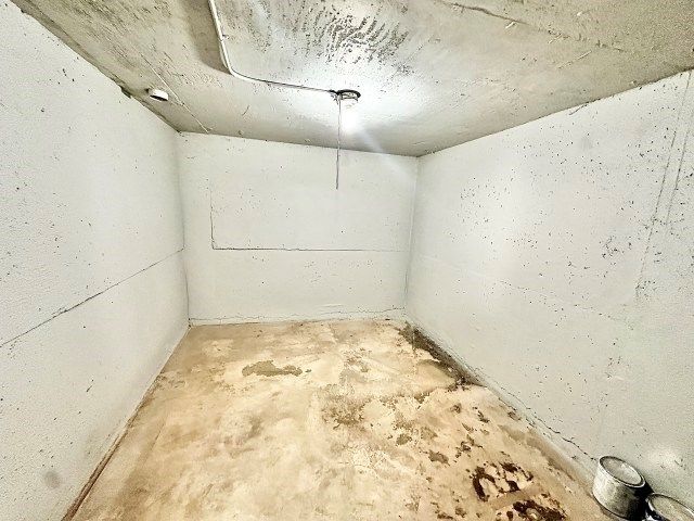 1004 Oak St, Sweetwater, TX 79556