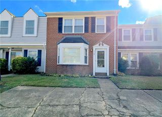5221 Johnstown LN, Virginia Beach, VA 23464