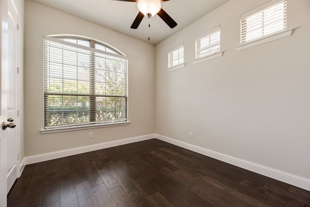 5104 Shallow Pond Drive, Little Elm, TX 76227 — photo 5