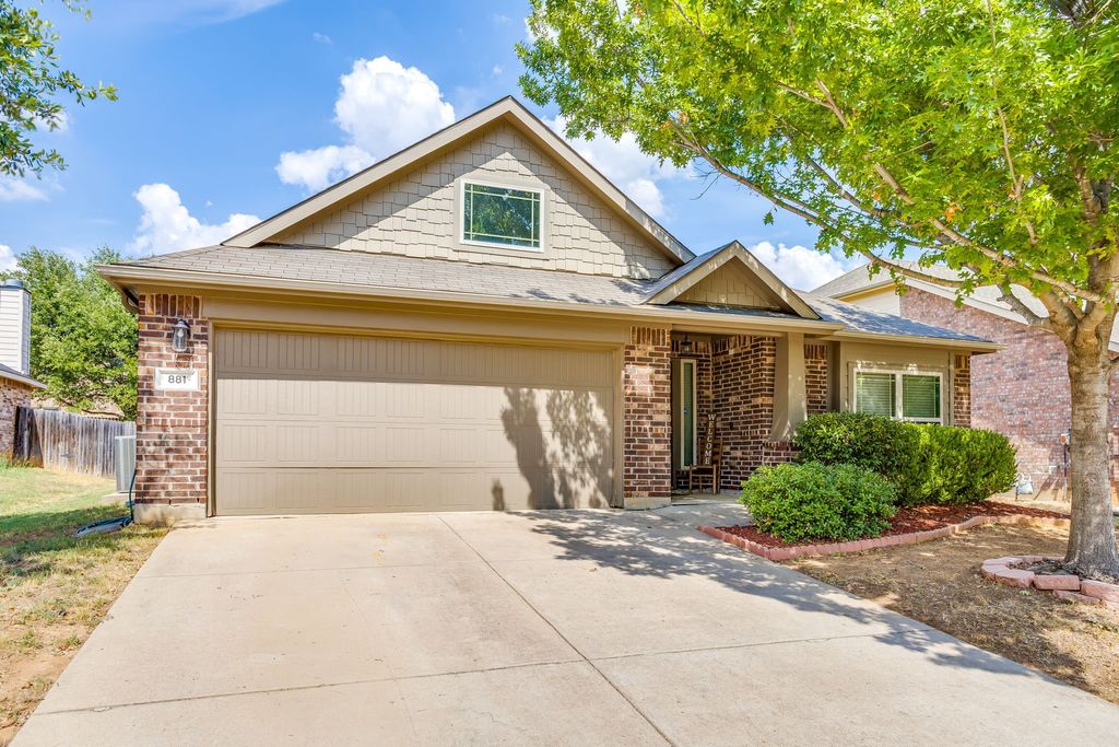 881 Oarlock Drive, Crowley, TX 76036 — exterior