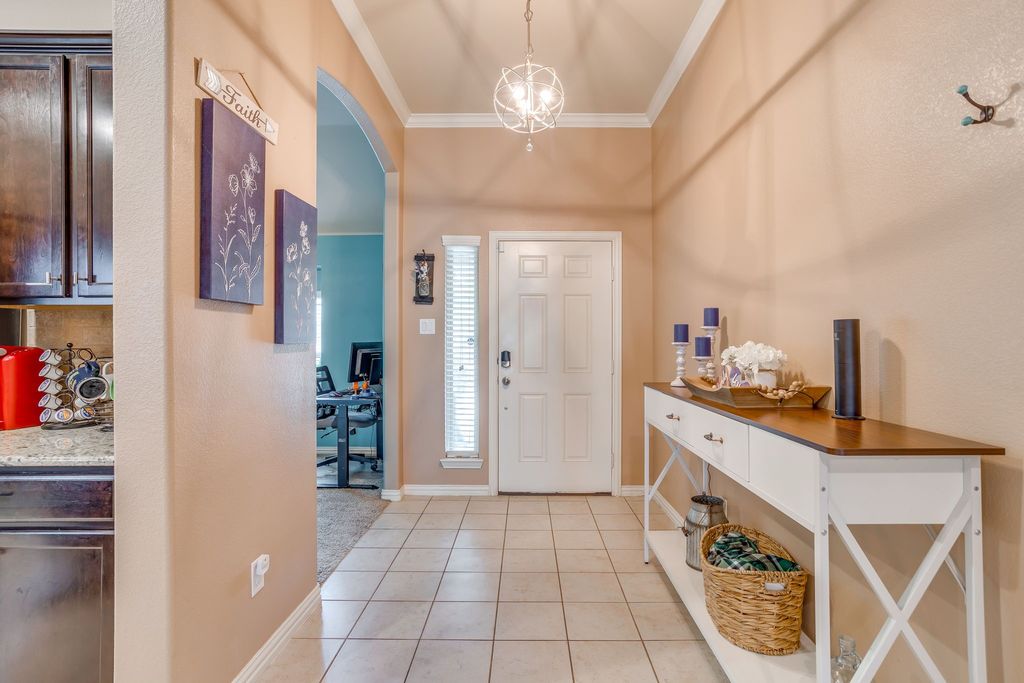 881 Oarlock Drive, Crowley, TX 76036 — photo 5