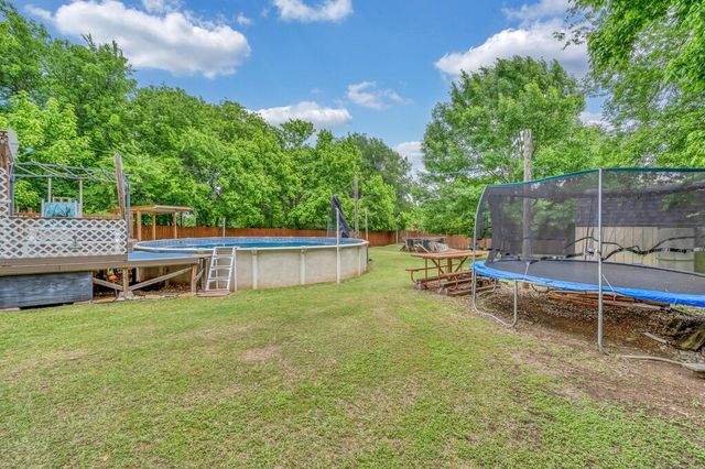 4304 Valview Drive, Waco, TX 76708