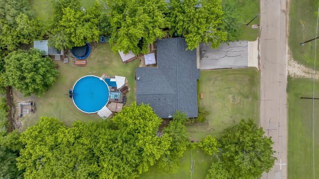 4304 Valview Drive, Waco, TX 76708