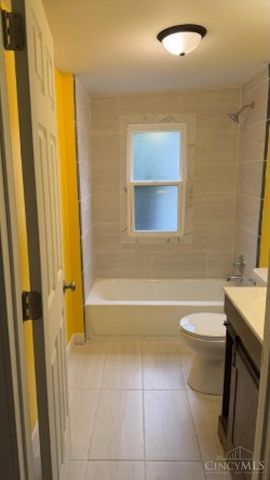5636 Helen Street, Elmwood Place, OH 45216