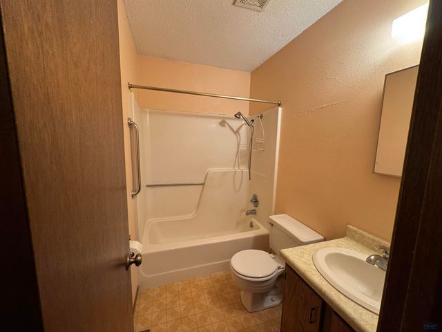 3625 ELM AVE, Rapid City, SD 57701