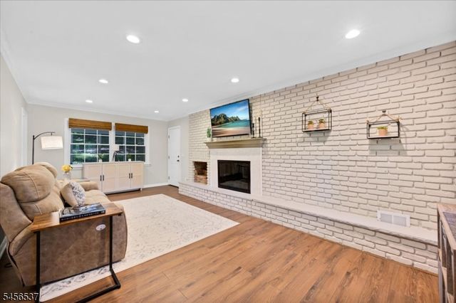 1087 Buxton Rd, Bridgewater Twp., NJ 08807