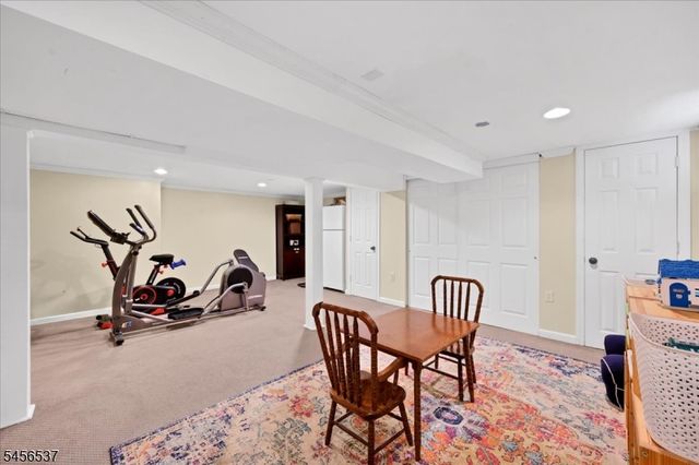 1087 Buxton Rd, Bridgewater Twp., NJ 08807
