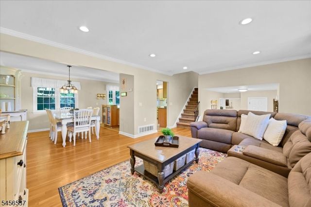 1087 Buxton Rd, Bridgewater Twp., NJ 08807