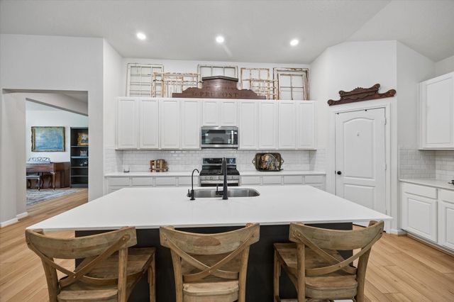 39200 Canyonville Court, Magnolia, TX 77354
