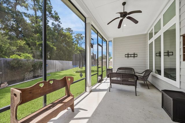 39200 Canyonville Court, Magnolia, TX 77354