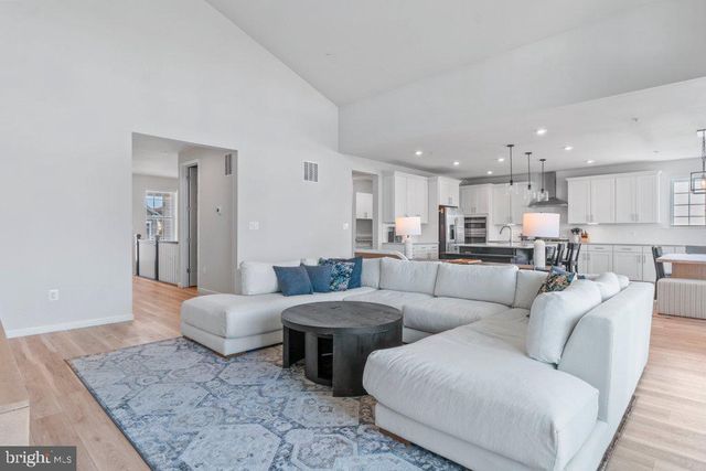 7 LEGACY DR, Owings Mills, MD 21117