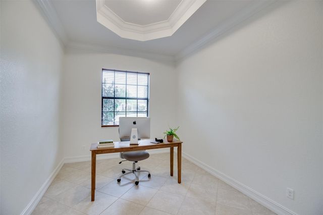 4985 55th Street, Vero Beach, FL 32967