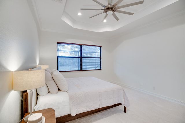 4985 55th Street, Vero Beach, FL 32967