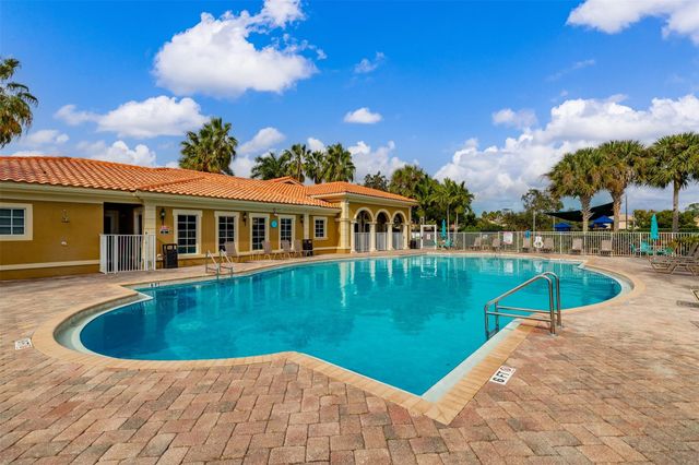 4985 55th Street, Vero Beach, FL 32967