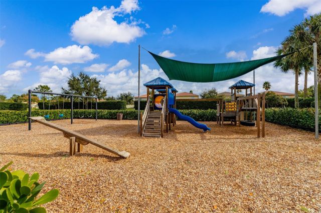 4985 55th Street, Vero Beach, FL 32967